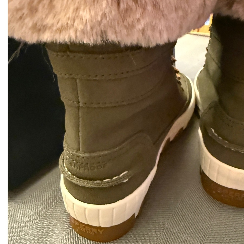Sperry Torrent Winter Suede Boots Olive Green Faux Fur Waterproof STS89006 W 7.5 - Picture 4 of 9